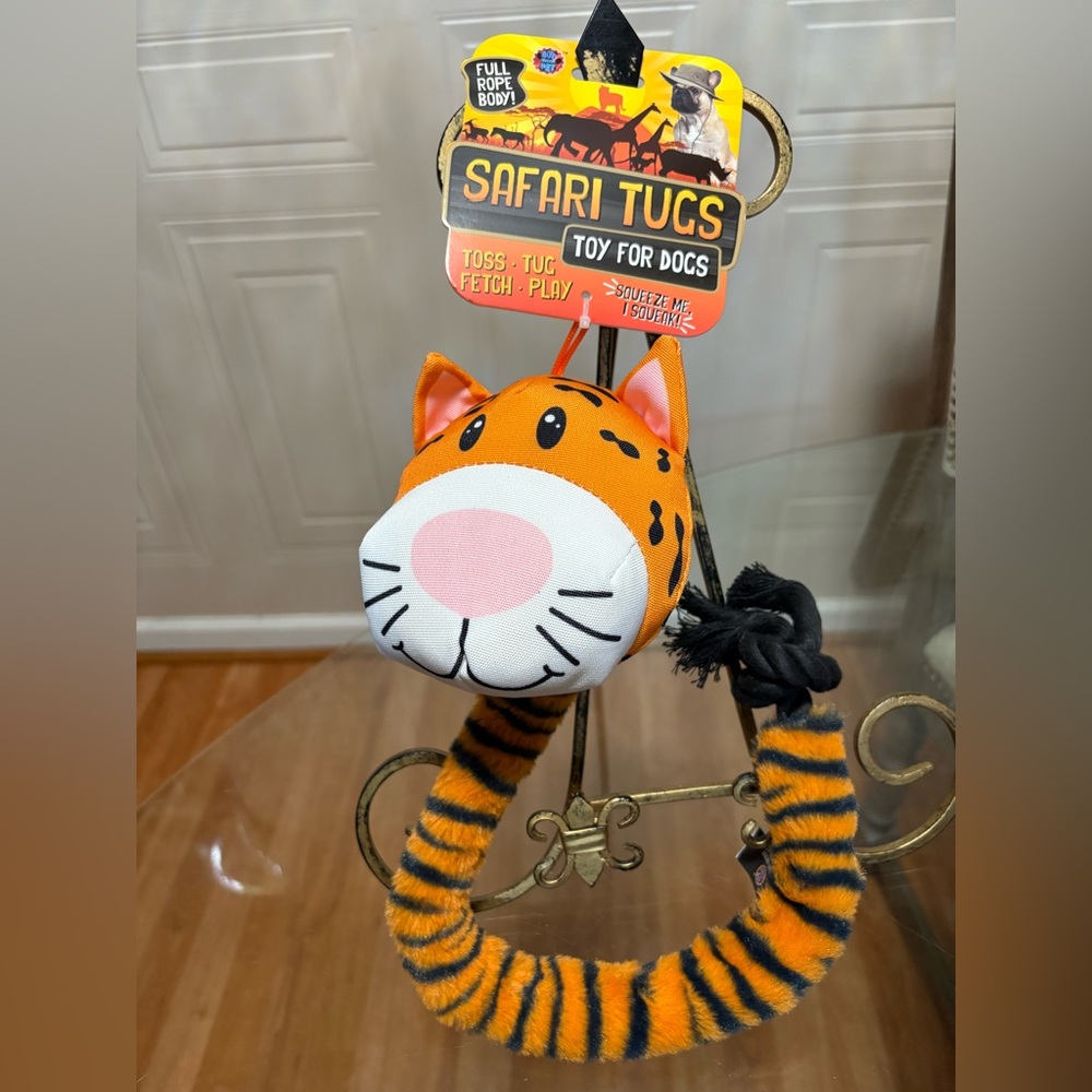 Bow Wow Safari Interactive Tugs 18” With Squeaker Dog Toy